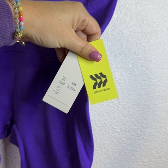 NWT- All in Motion- bright purple, high waisted seamless biker short- size large - Picture 2 of 6